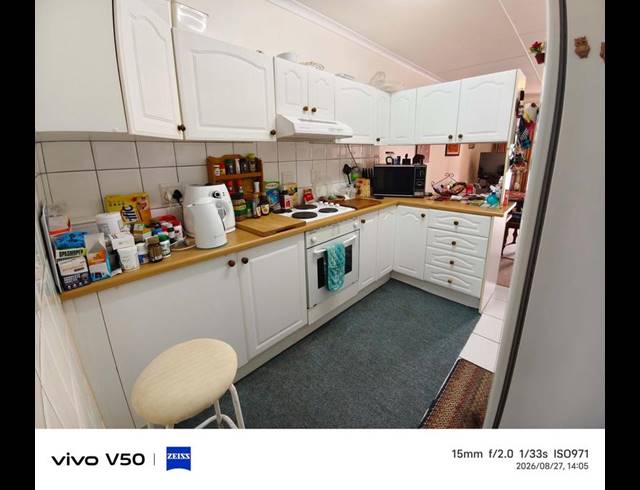 3 BEDROOM TOWNHOUSE FOR SALE IN HARTENBOS CENTRAL